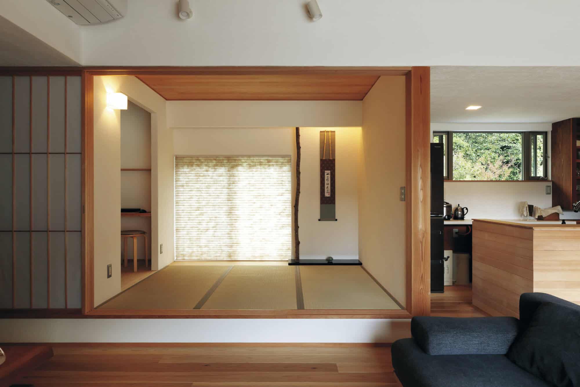 a raised tatami room 